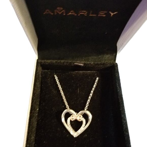 20" DOUBLE HEARTS & INFINITY GOLD NECKLACE IN GIFT BOX BRAND NEW! GREAT GIFT! - Picture 2 of 4